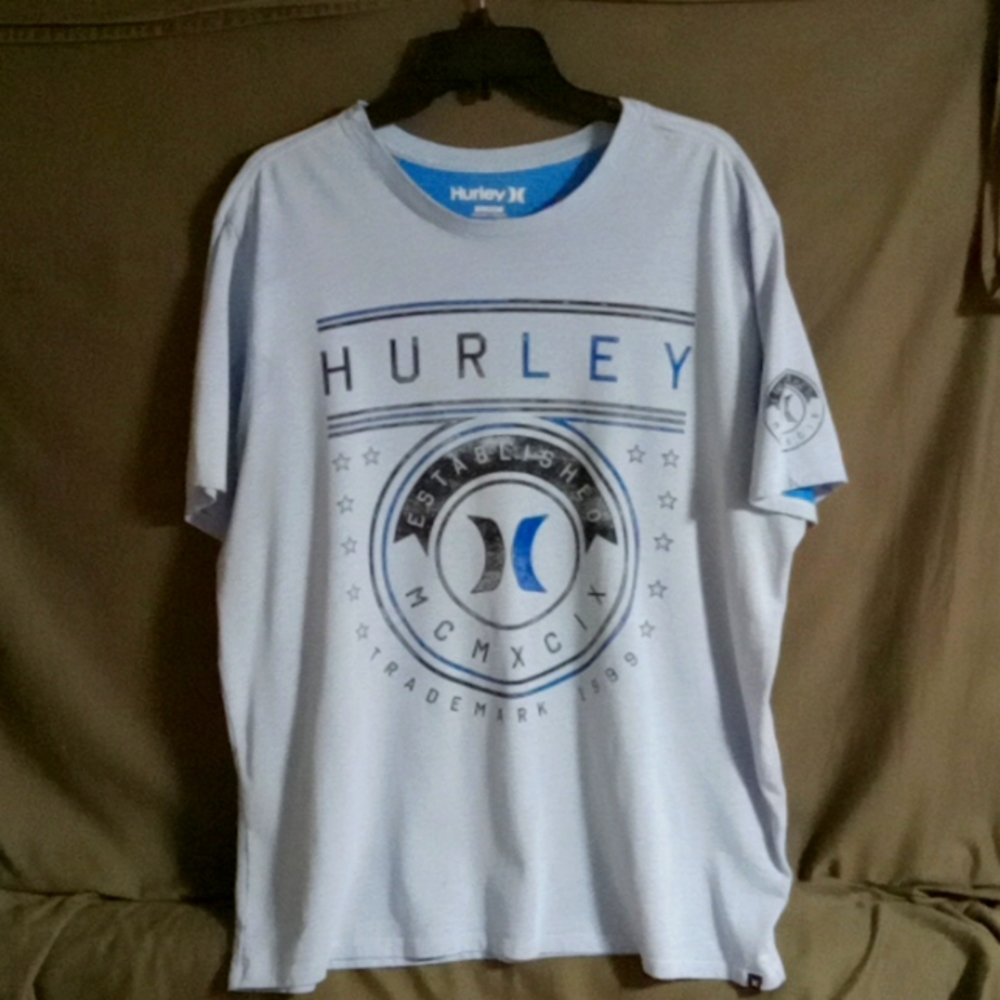 Mens Hurley Tshirt XL